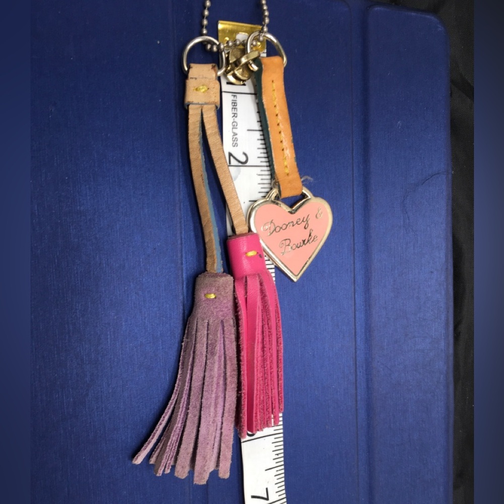 DOONEY & BOURKE Pink Heart Leather Strap Key Fob Bag Charm KEYCHAIN w/TASSEL